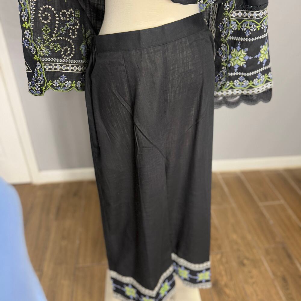 Ethnc Pakistan Embroidered Geometric Floral Lawn Set, Black, S - Picture 3 of 6